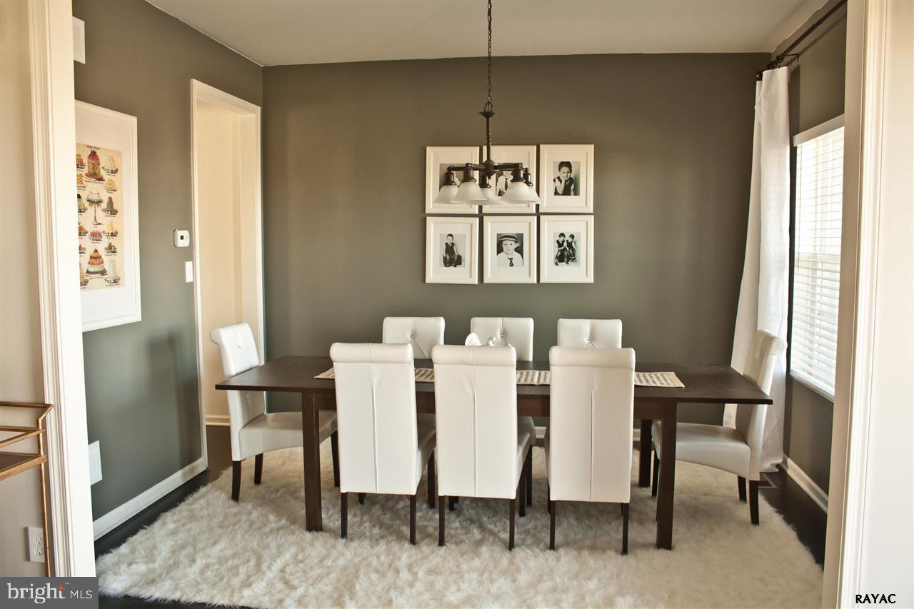 567 Countryside Road Seven Valleys, PA 17360 - Photo 2 of 25 Gallery Image 2