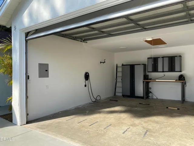 a close view of stove