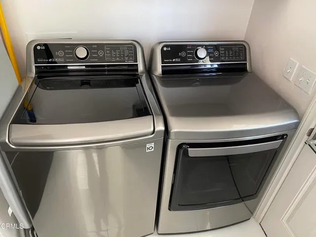 a close view of sink