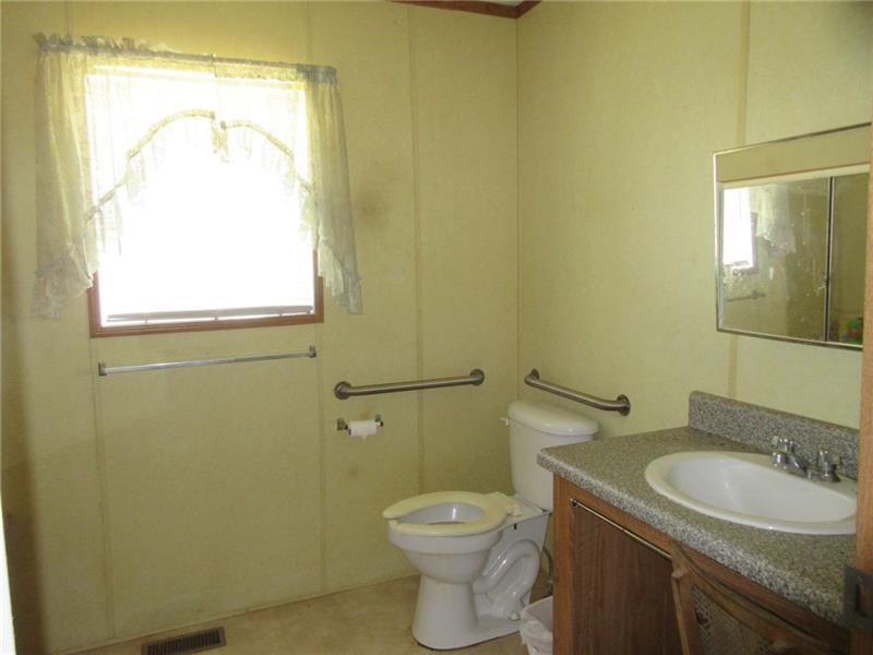 243 Cottage Hill Road Holbrook, PA 15341 - Photo 13 of 19 Gallery Image 13