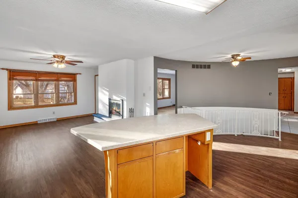 $236,900 | 1224 South Ramsey Street, Blue Earth, MN 56013