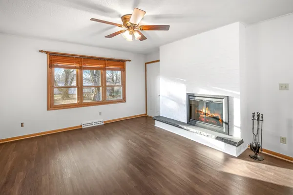 $236,900 | 1224 South Ramsey Street, Blue Earth, MN 56013