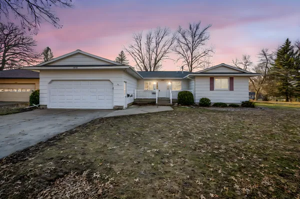 $239,900 | 1224 South Ramsey Street, Blue Earth, MN 56013