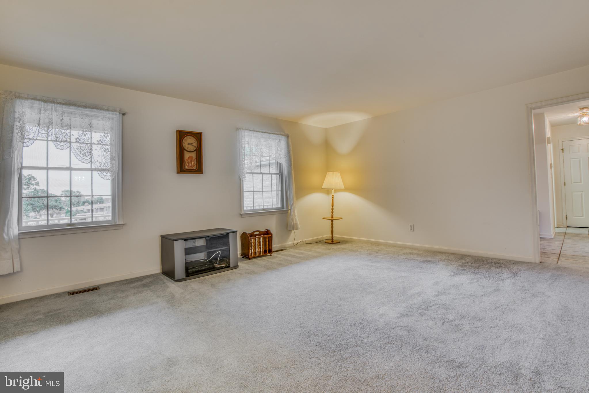 1233 Berkwood Road Baltimore, MD 21237 - Photo 14 of 49