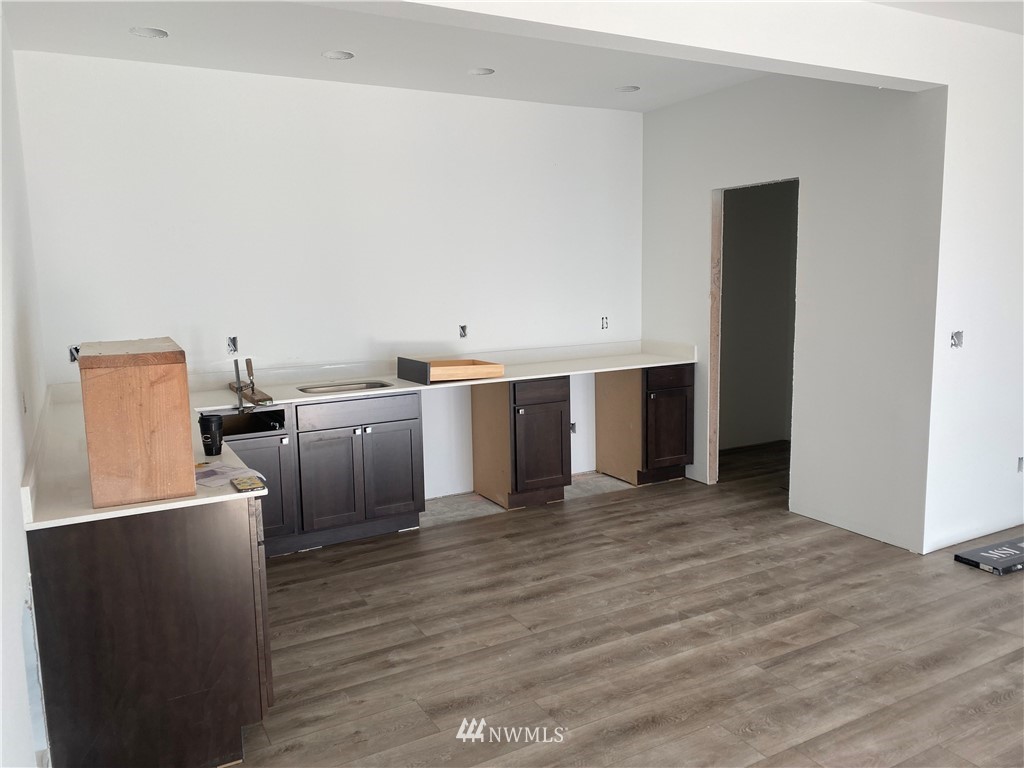 20105 Southeast 152nd Street Renton, WA 98059 - Photo 11 of 12
