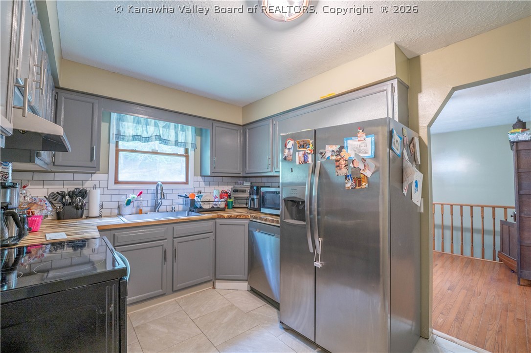 190 Bomont Road Bomont, WV 25030 - Photo 9 of 27 Gallery Image 9