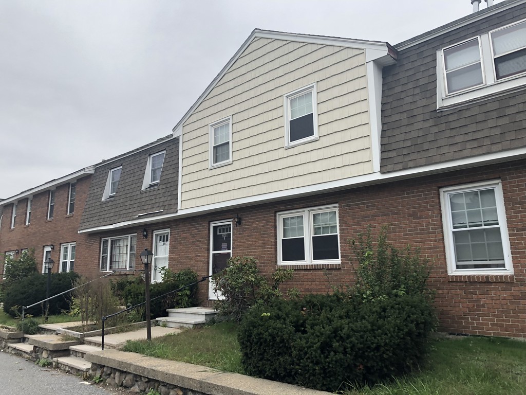 24 Rockingham Street, Unit 2 Lowell, MA 01852 - Photo 1 of 11 Gallery Image 1