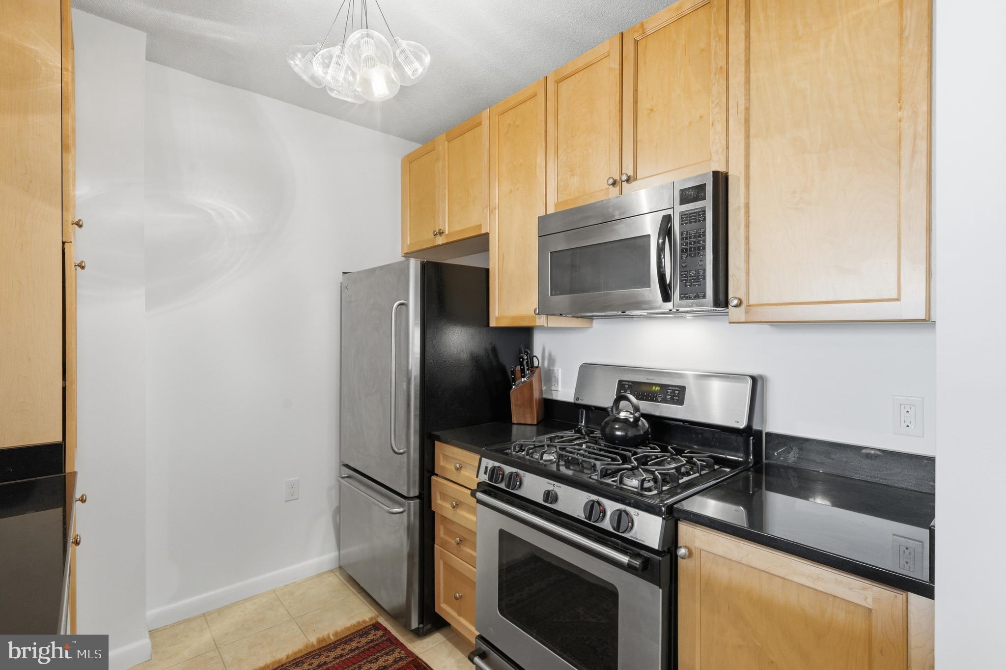 851 North Glebe Road, Unit 915 Arlington, VA 22203 - Photo 14 of 30