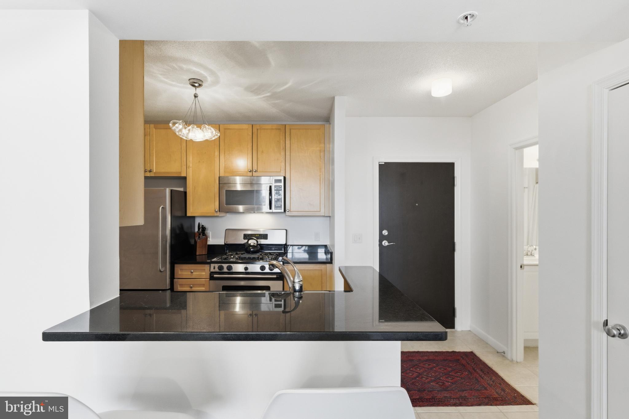 851 North Glebe Road, Unit 915 Arlington, VA 22203 - Photo 10 of 30