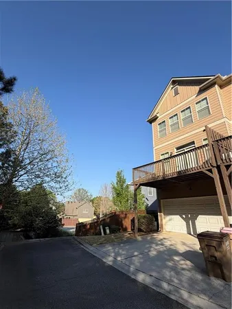 $2,400 | 804 Village Field Court Northwest, Suwanee, GA 30024