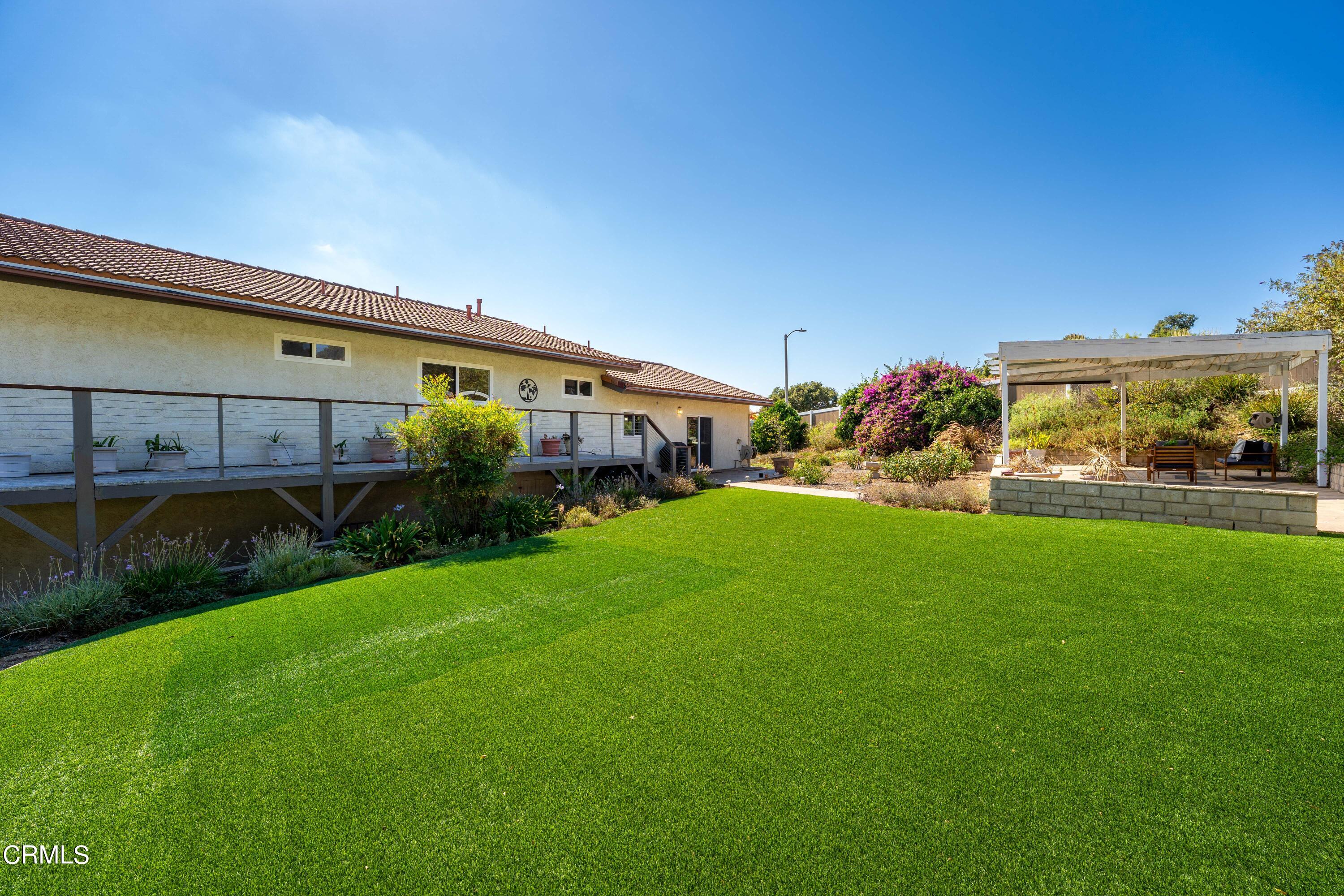 531 Ridgeline Drive Oak View, CA 93022 - Photo 31 of 36 a front view of a house with garden
