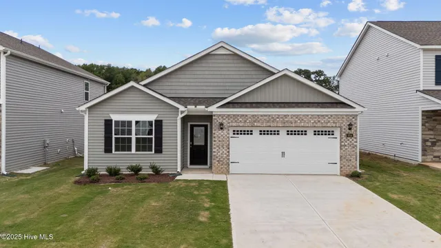 $279,990 | 1014 Middlecrest Drive, Rocky Mount, NC 27804