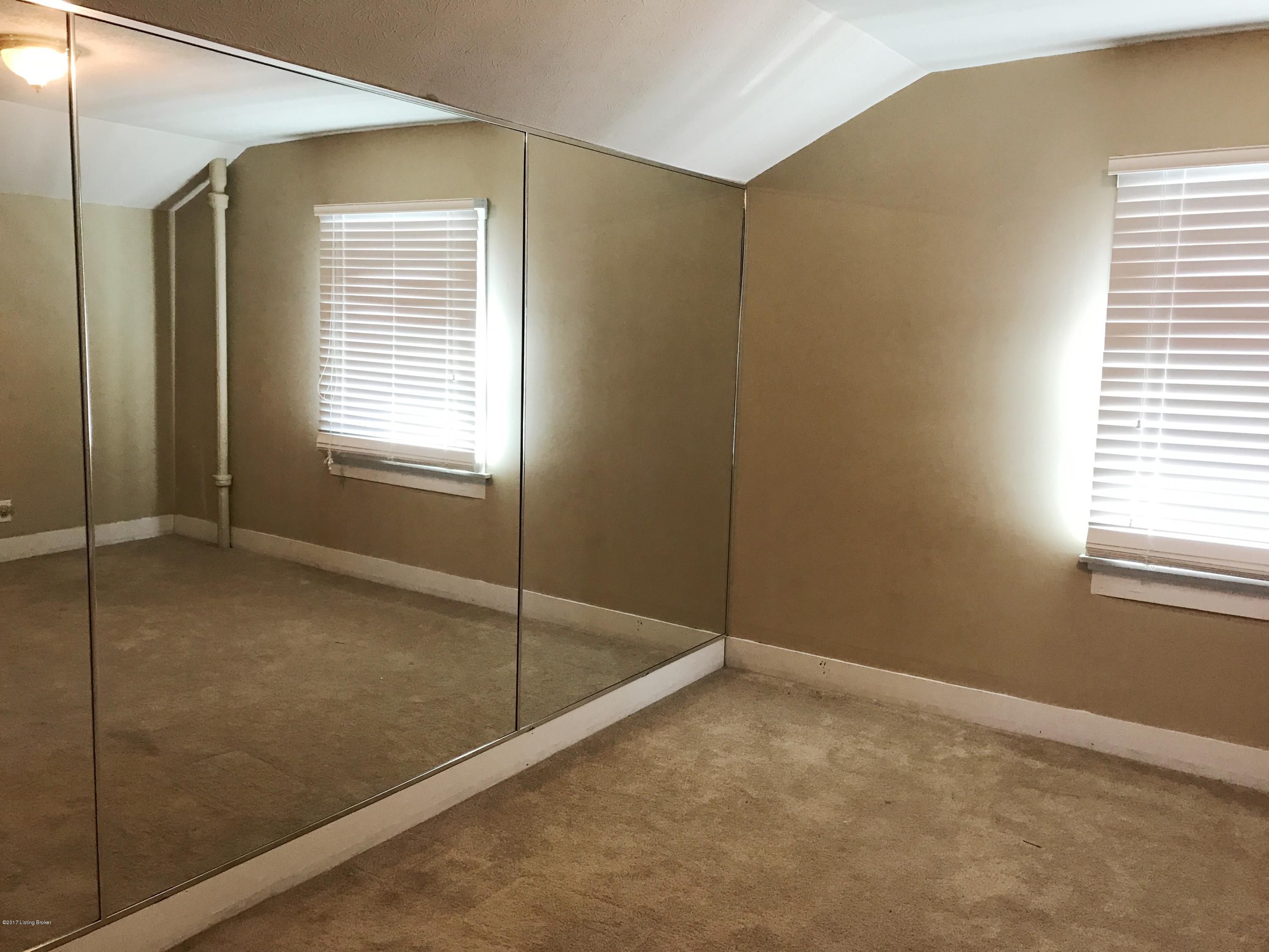 2406 Sherry Road Louisville, KY 40217 - Photo 38 of 48 Mirrored wall in bedroom 4