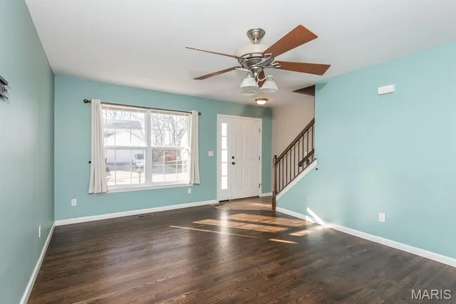 $329,900 | 909 Winston Court, Hillsboro, MO 63050