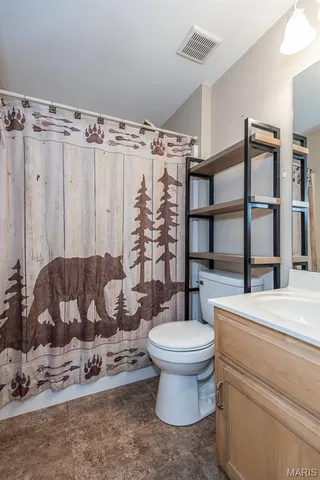 $329,900 | 909 Winston Court, Hillsboro, MO 63050