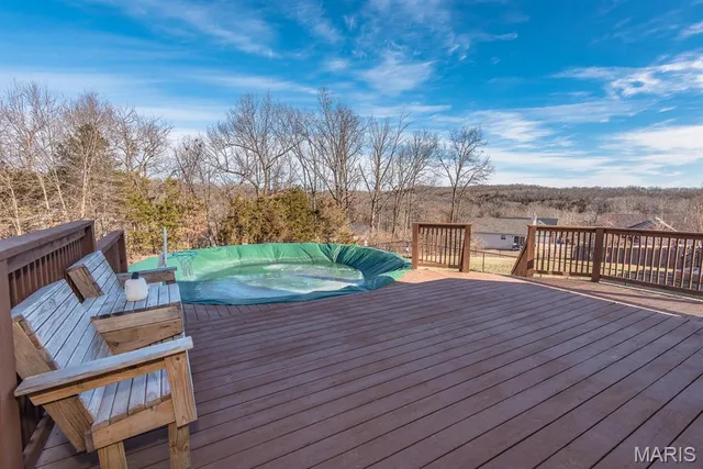 $329,900 | 909 Winston Court, Hillsboro, MO 63050