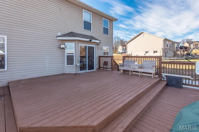 $329,900 | 909 Winston Court, Hillsboro, MO 63050