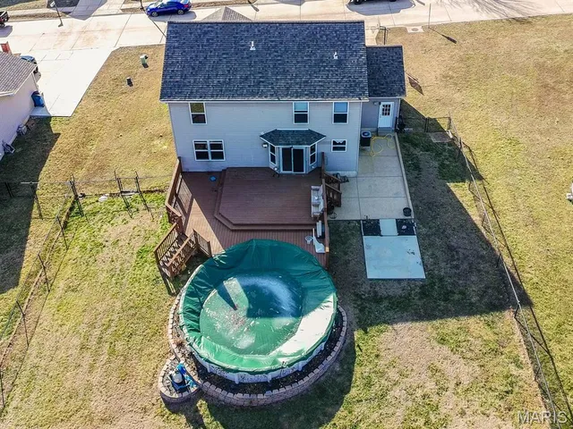 $329,900 | 909 Winston Court, Hillsboro, MO 63050