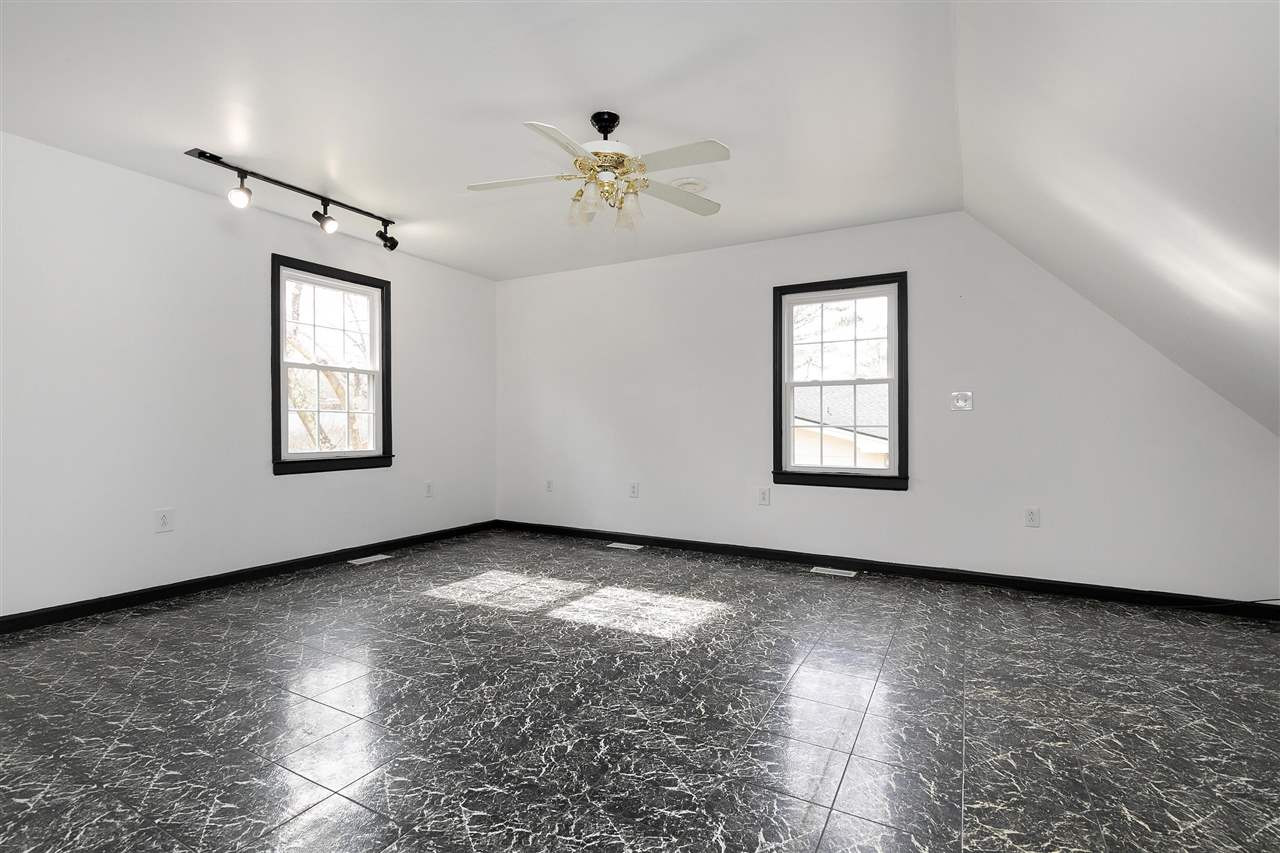 4700 Hiddenbrook Drive Raleigh, NC 27609 - Photo 23 of 29 Photo 23
