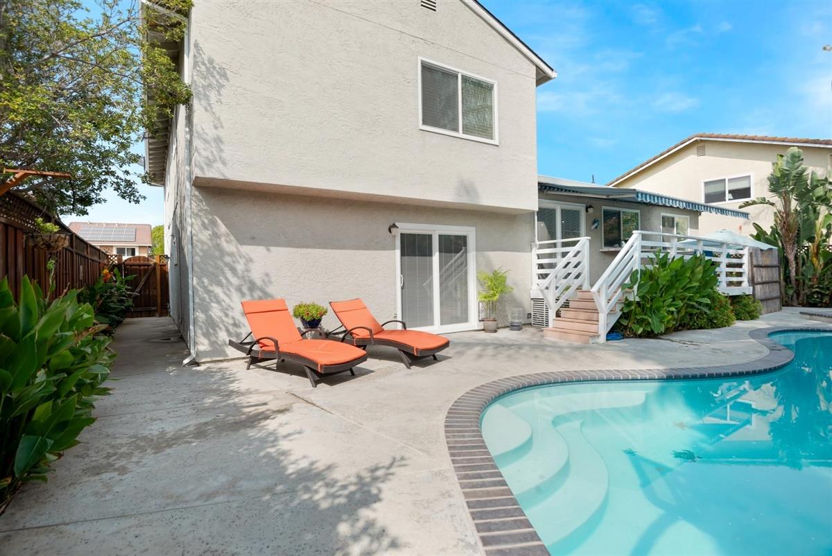 1428 Eagles Nest Lane Gilroy, CA 95020 - Photo 35 of 38 a view of a backyard with sitting area