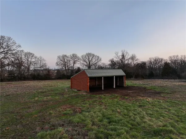 $1,700,000 | 13585 South AA Highway, Walker, MO 64790