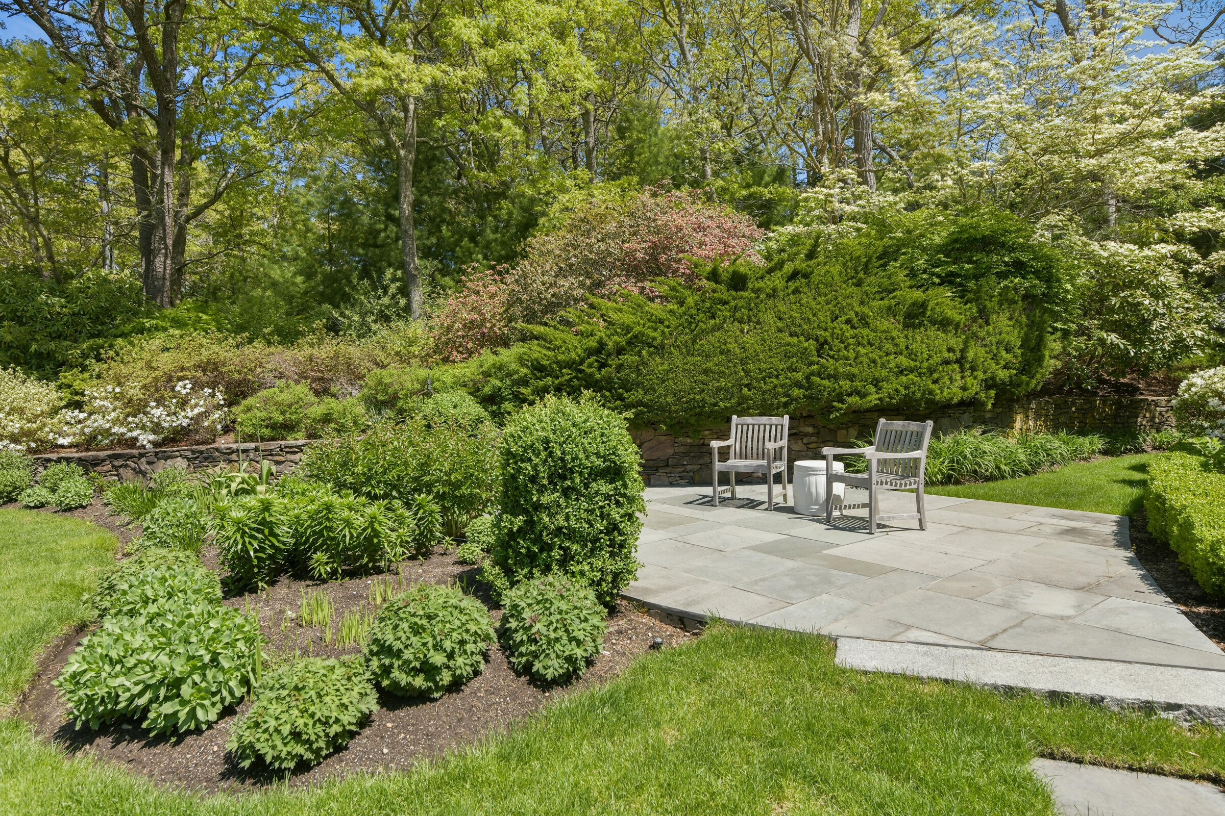 79 Cedar Tree Neck Road Marstons Mills, MA 02648 - Photo 7 of 9 8