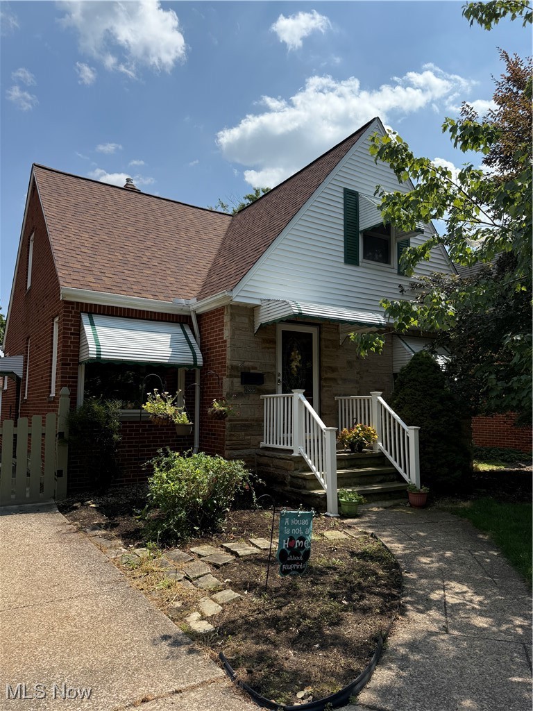6289 Manchester Road Parma, OH 44129 - Photo 2 of 46 View of front of Home