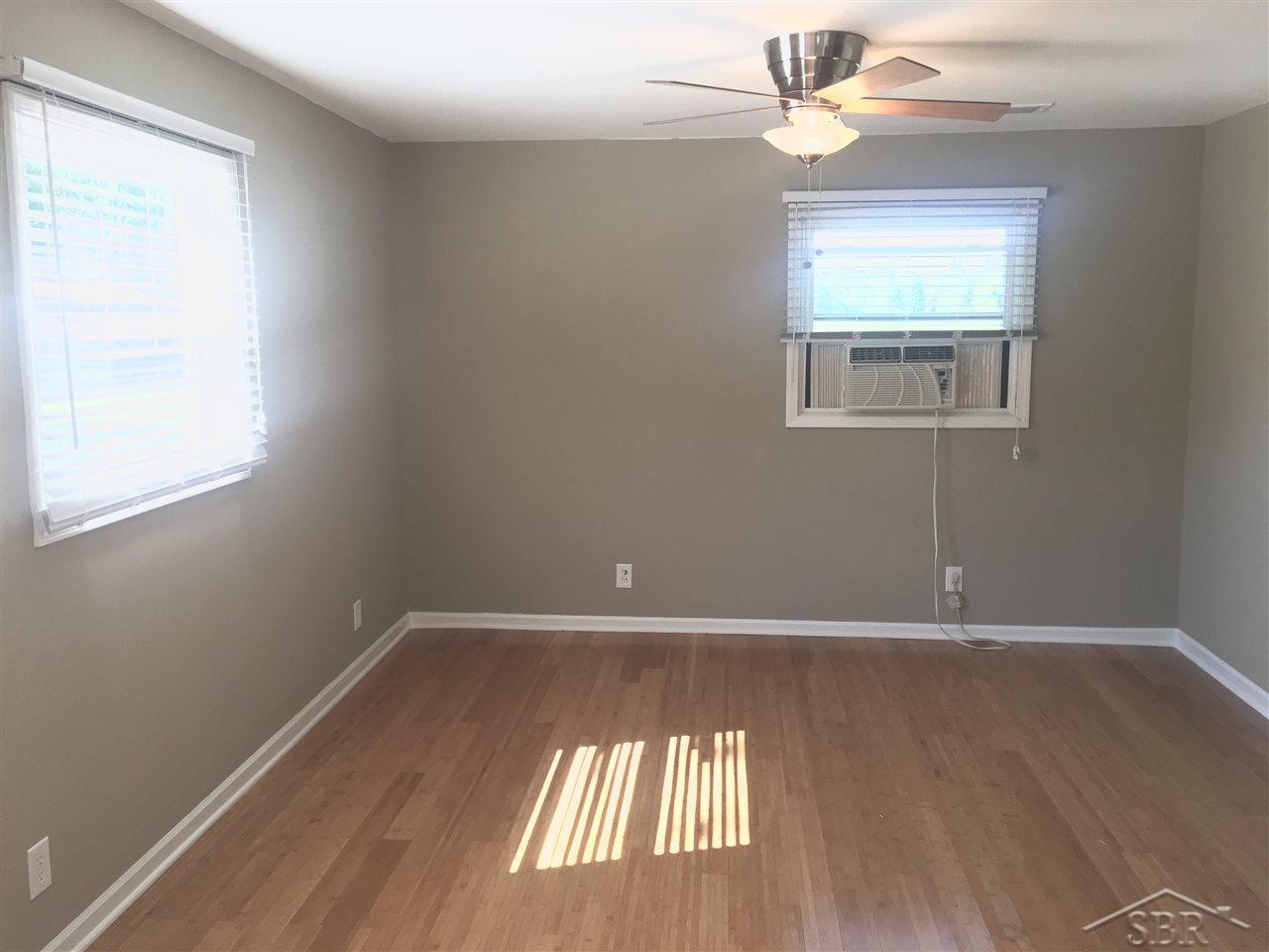 6240 Millington Road Millington, MI 48746 - Photo 8 of 27 31326384-7.JPG