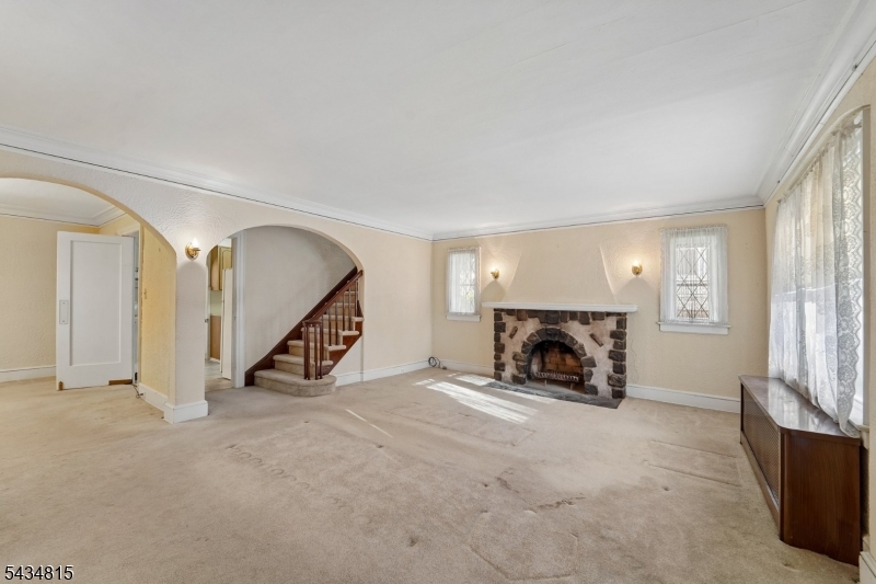 124 Walker Road West Orange, NJ 07052 - Photo 4 of 37