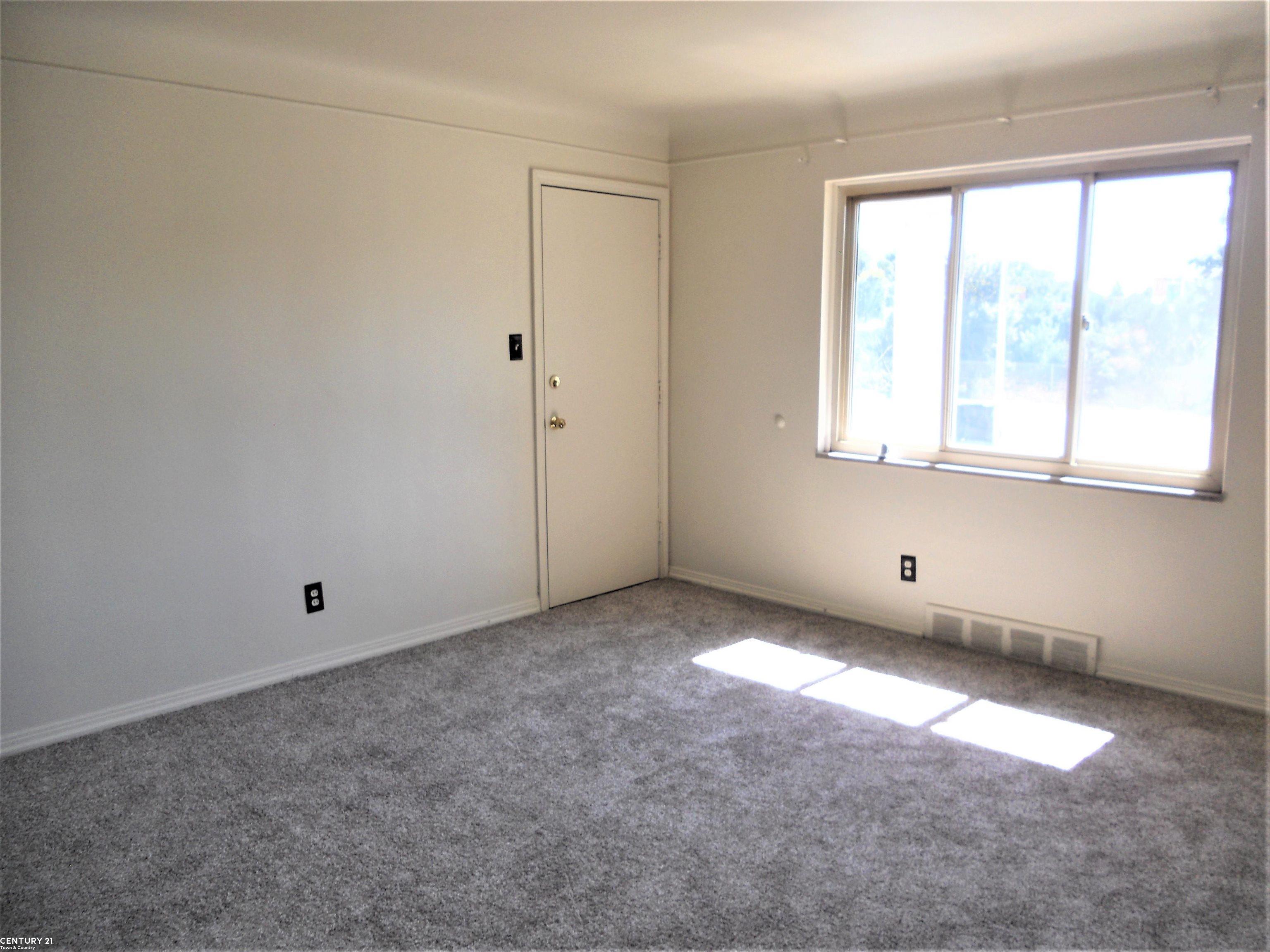 17455 East Eleven Mile Road, Unit A Roseville, MI 48066 - Photo 4 of 27