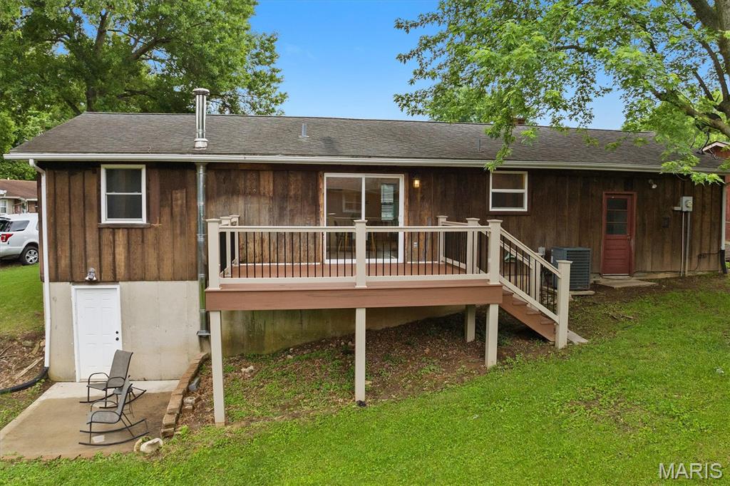 117 Stuart Street Bethalto, IL 62010 - Photo 27 of 34