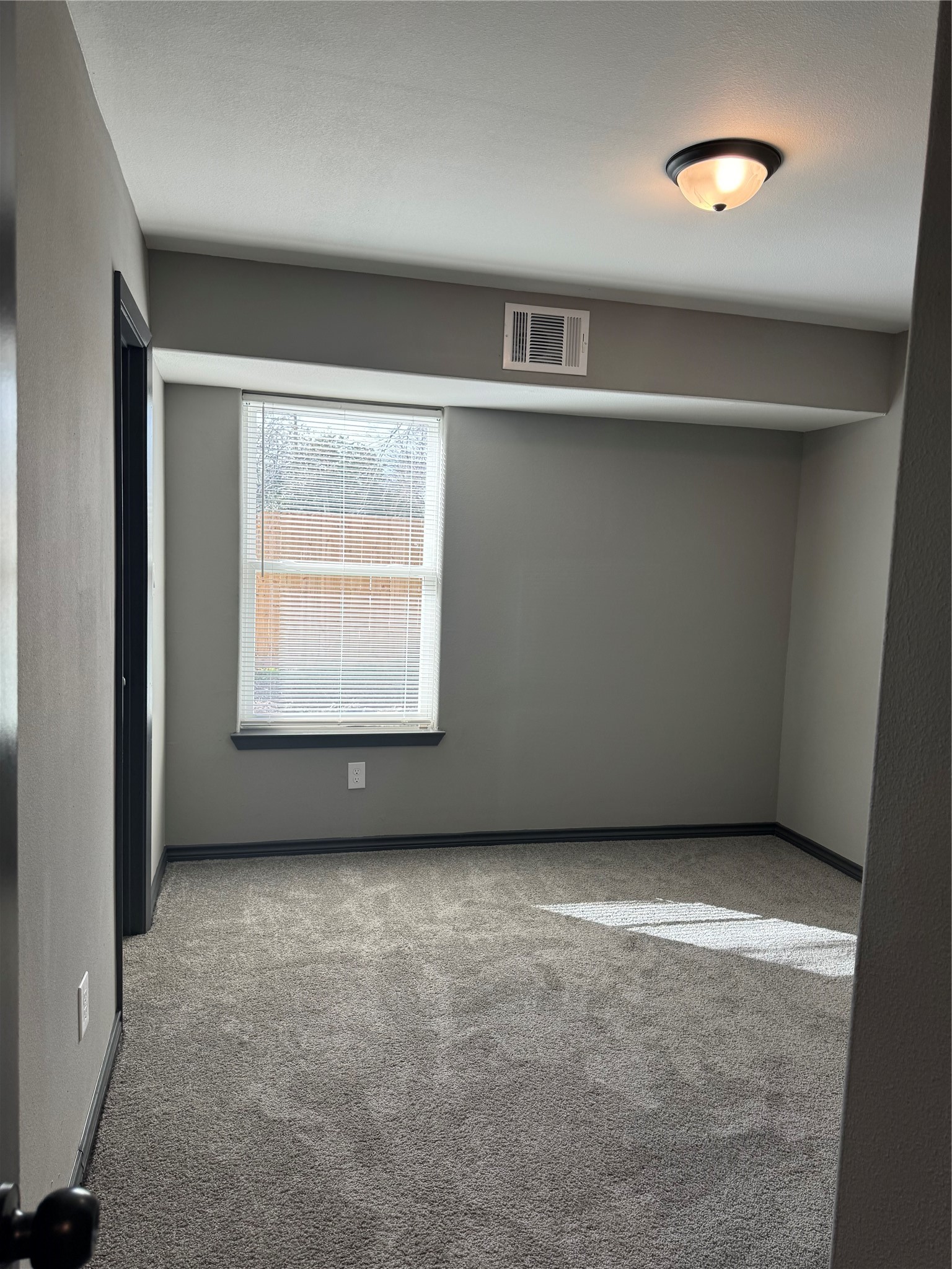 7906 Sexton Street, Unit 2 Houston, TX 77028 - Photo 7 of 16
