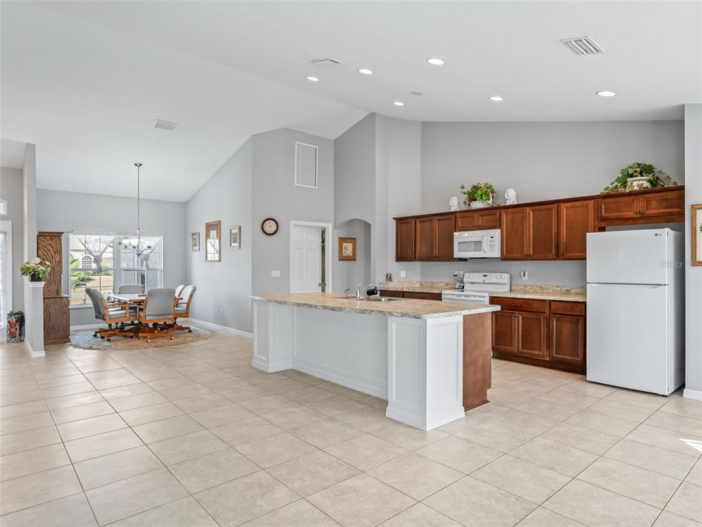 1907 Northwest 85th Loop Ocala, FL 34475 - Photo 14 of 49