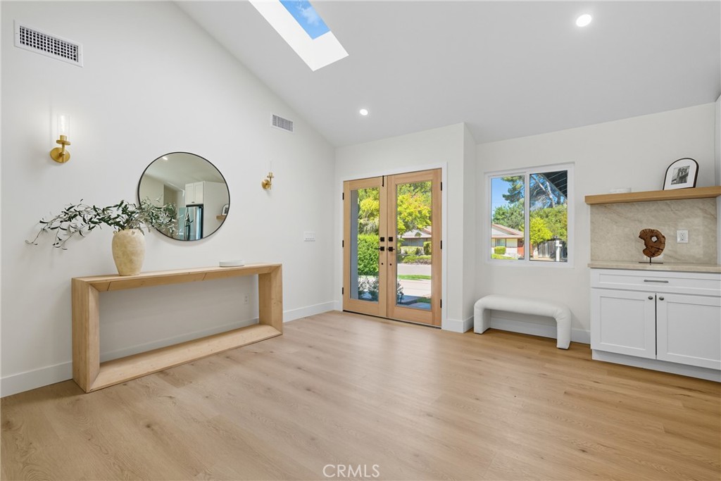 226 Tennyson Street Thousand Oaks, CA 91360 - Photo 2 of 27 a view of an empty room and window