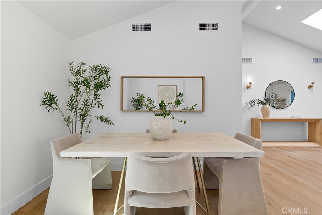 226 Tennyson Street Thousand Oaks, CA 91360 - Photo 9 of 27 a dining room with furniture and wooden floor