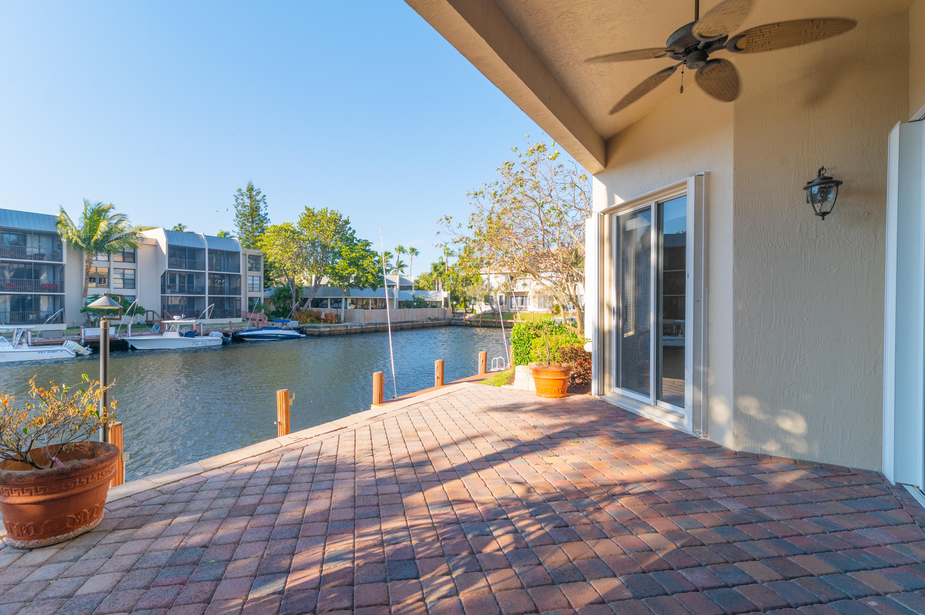 23 Royal Palm Way, Unit 11 Boca Raton, FL 33432 - Photo 2 of 28 DSC_7334