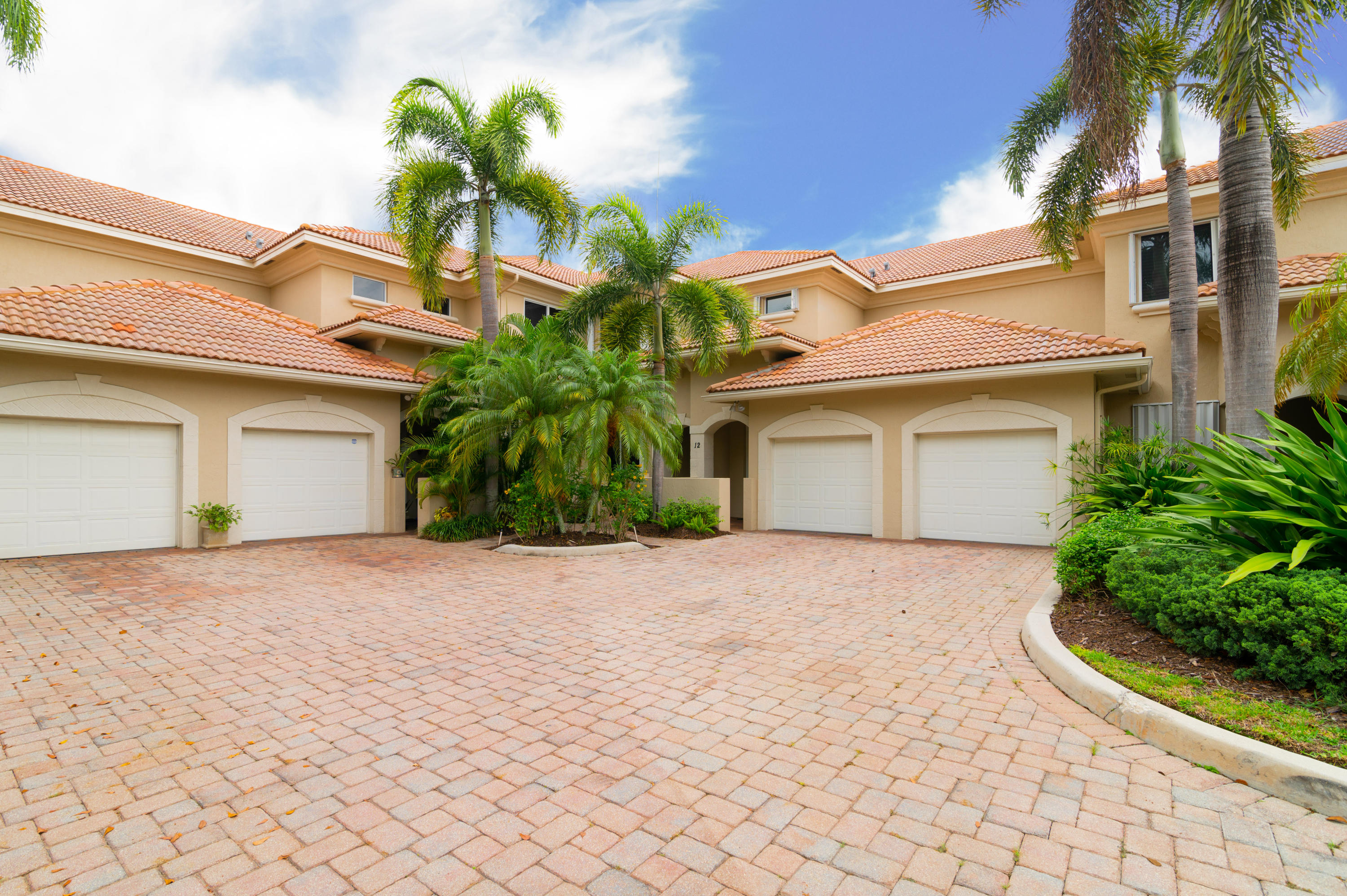 23 Royal Palm Way, Unit 11 Boca Raton, FL 33432 - Photo 6 of 28 DSC_4784-3
