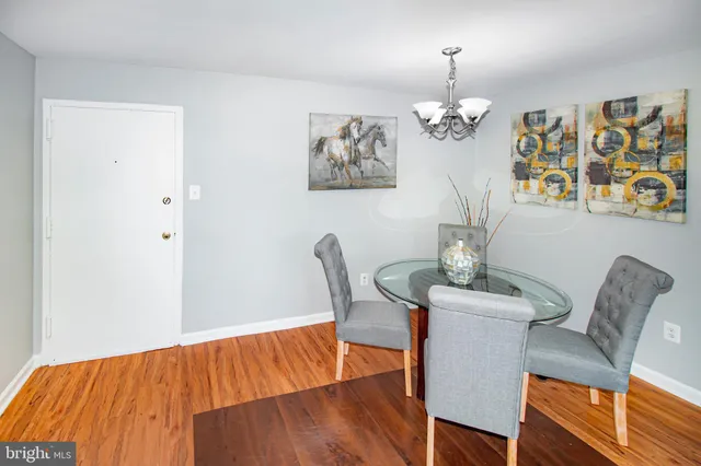 $275,000 | 7996 Audubon Avenue, Unit 102, Alexandria, VA 22306