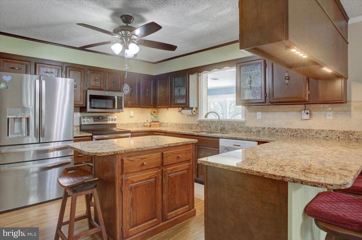 16829 Sterling Road Williamsport, MD 21795 - Photo 5 of 25 Kitchen