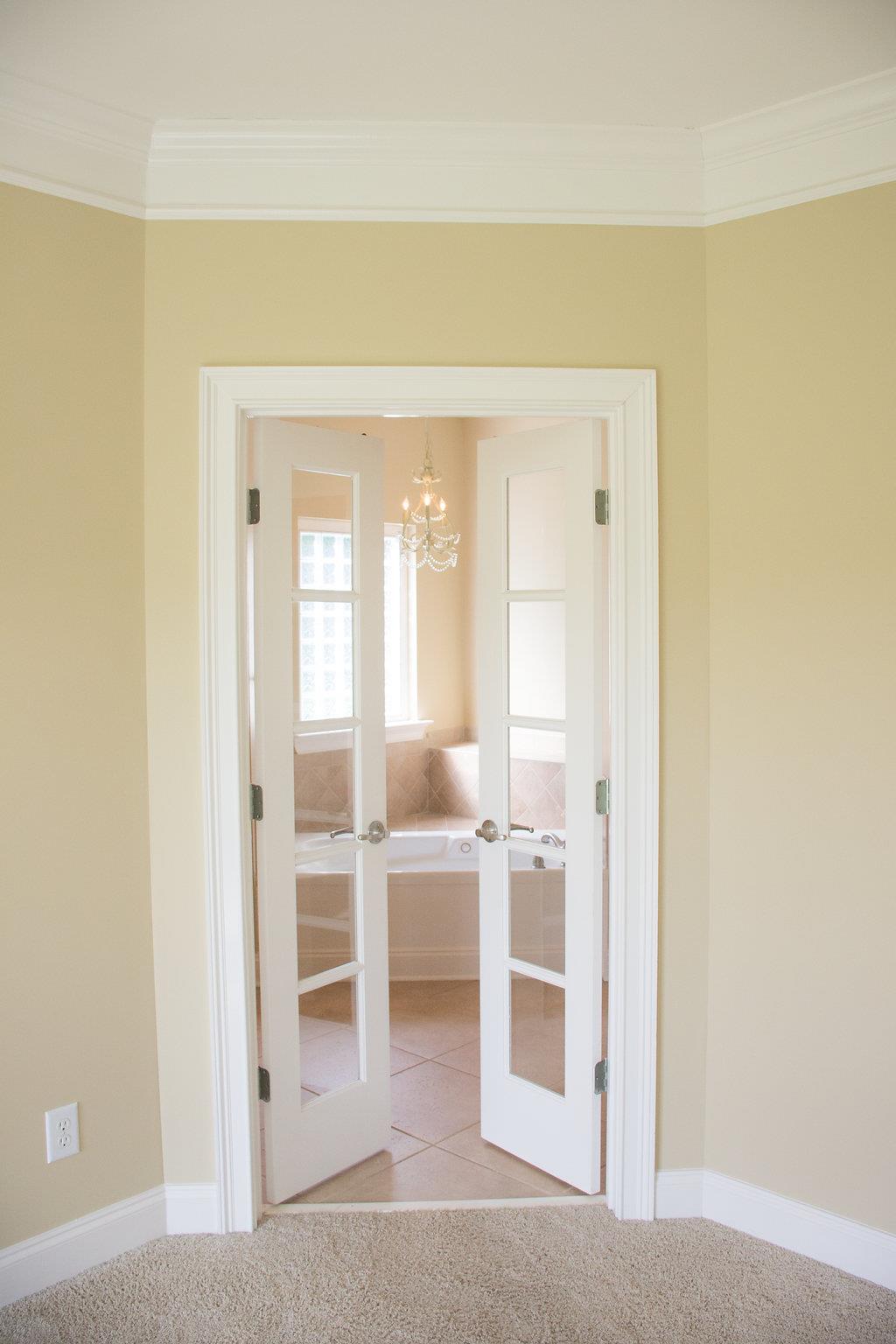 1151 Spring Creek Road Lebanon, TN 37087 - Photo 13 of 29 Large Master Bathroom