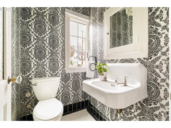 $1,995,000 | 2261 Northeast 30th Avenue, Portland, OR 97212