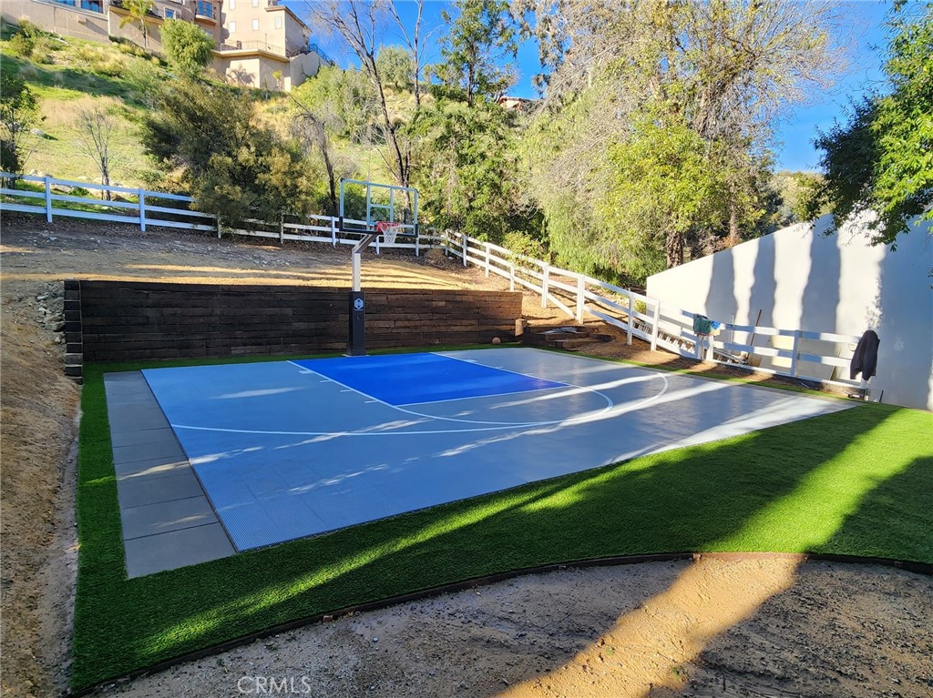 191 Dapplegray Road Bell Canyon, CA 91307 - Photo 28 of 32