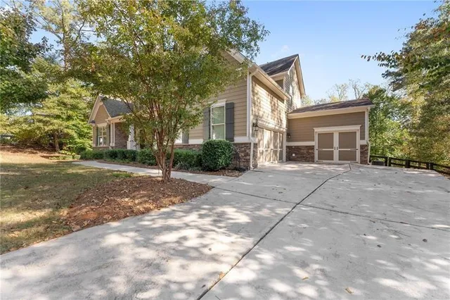 $699,900 | 8055 Veranda Curve, Ball Ground, GA 30107