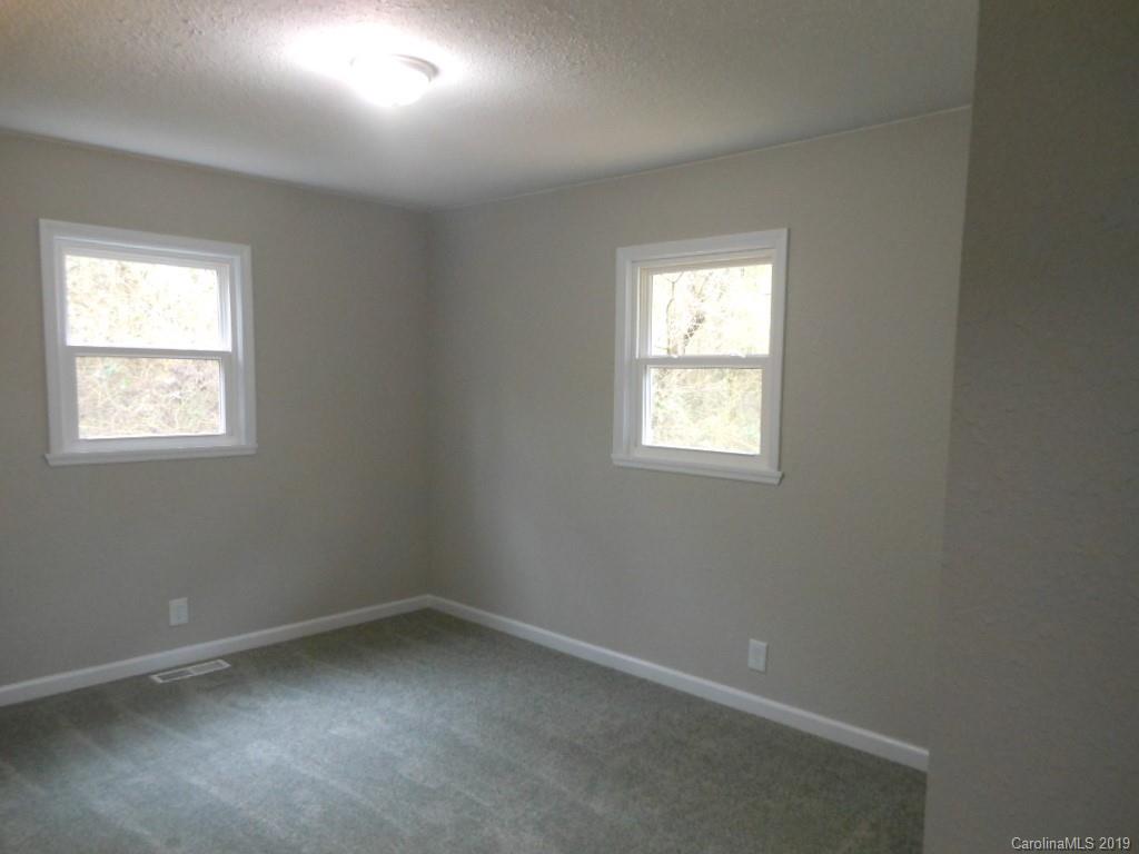 425 Isom Street Lancaster, SC 29720 - Photo 8 of 14 Gallery Image 8