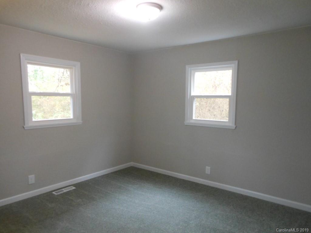 425 Isom Street Lancaster, SC 29720 - Photo 9 of 14 Gallery Image 9