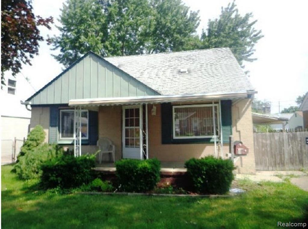 8311 State Park Center Line, MI 48015 - Photo 1 of 15