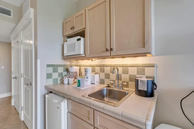 $195,000 | 9500 Grand Sandestin Boulevard, Unit 2407, Miramar Beach, FL 32550