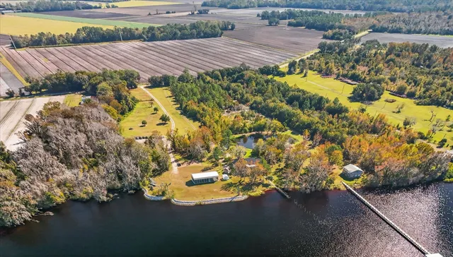 $1,599,000 | 453 Federal Point Road, East Palatka, FL 32131