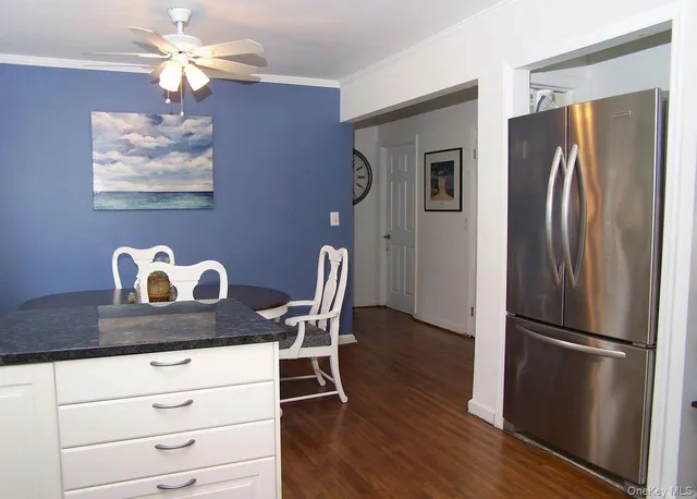 $679,000 | 10 Clarence Street, Copiague, NY 11726