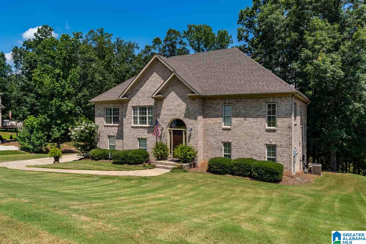 447 Sunset Lake Circle Chelsea, AL 35043 - Photo 2 of 44